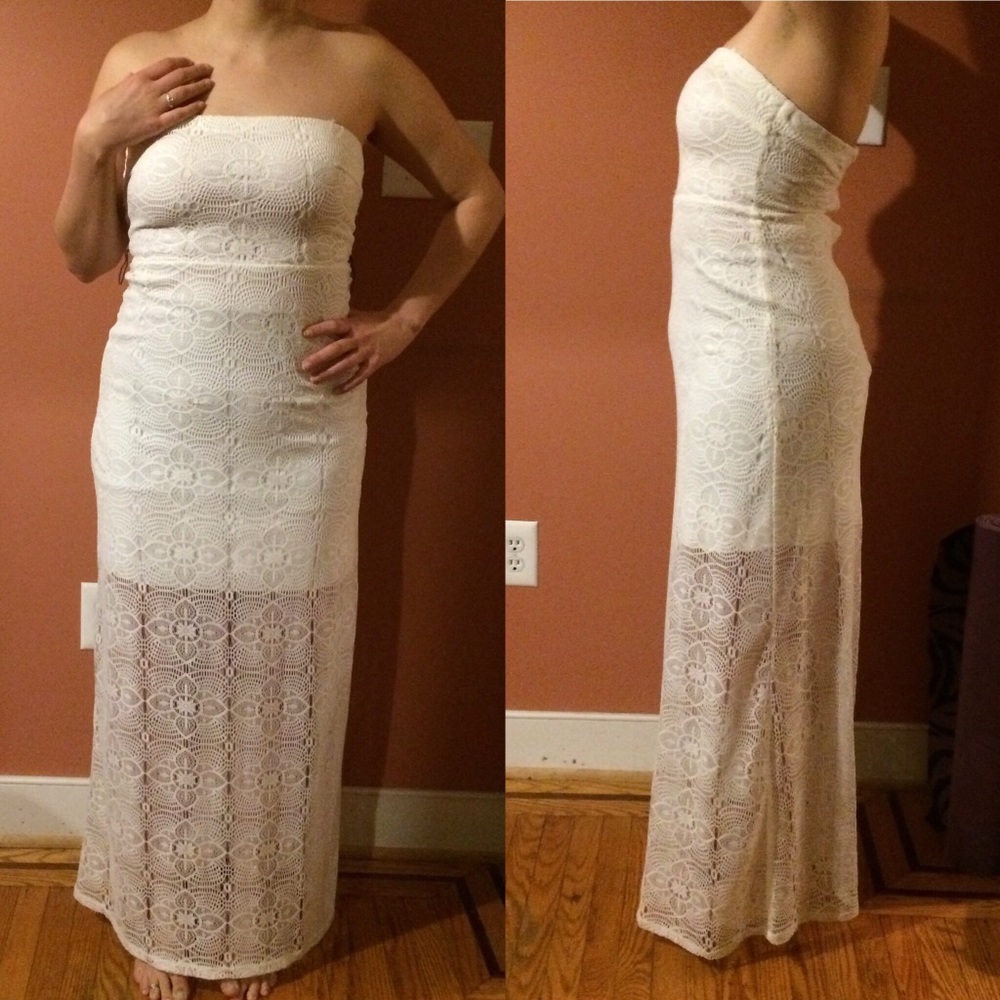 White maxi lace dress